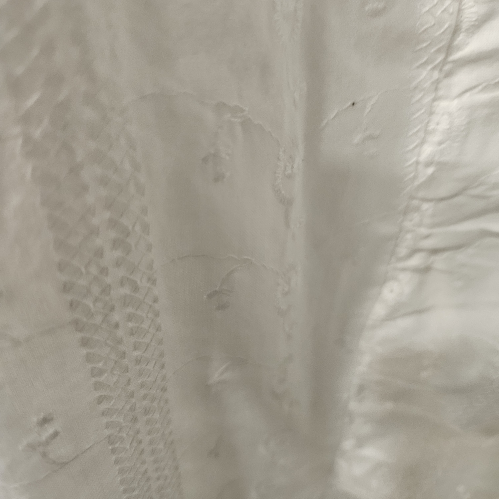 Chic White Ruffled Button Down Shirt - Picture 3 of 6